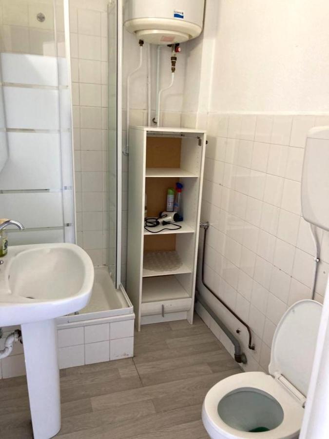 Appartamento Studio 26m2 Avec Terrasse 16m2