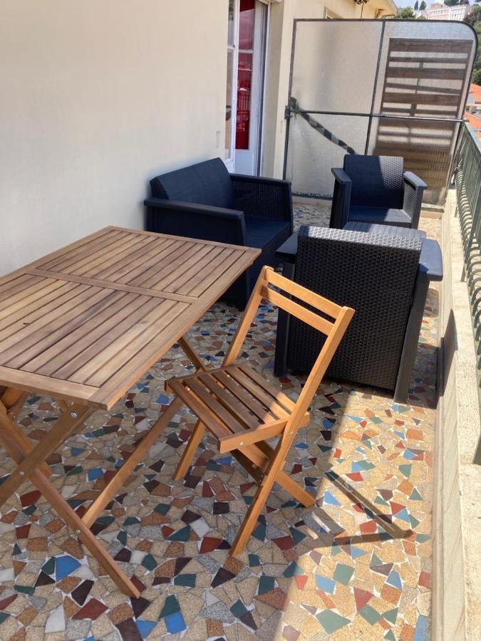 Studio 26m2 Avec Terrasse 16m2 Apartment